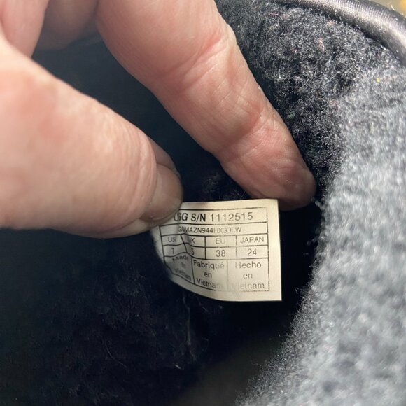 UGG Classic Short Sequin Boots | Multicolor Iridescent | Women’s 7 - Picture 7 of 8